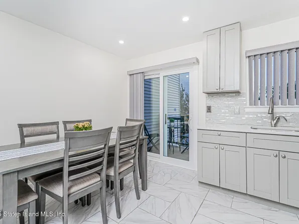 98 Church Avenue image 21 of 38