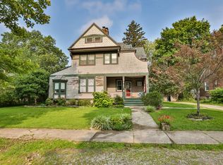 5813 Valley View Ave, Cincinnati, OH 45213