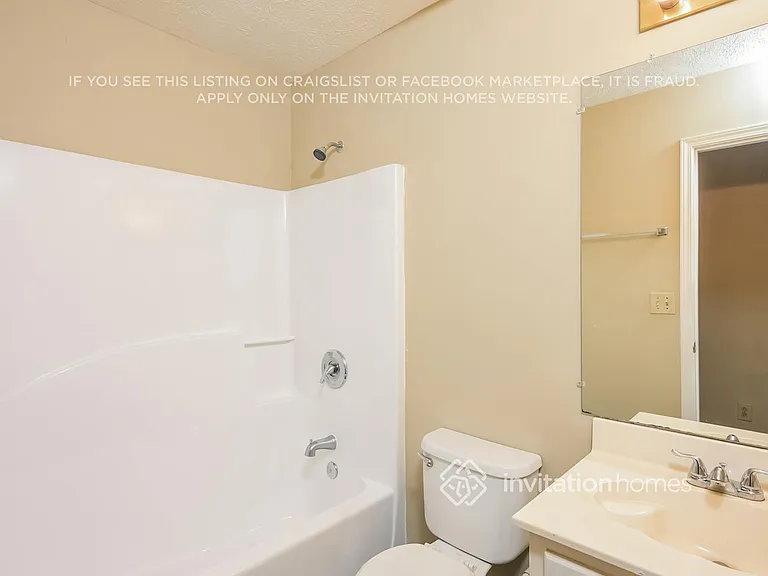 2355 Huntington Dr — Photo 15