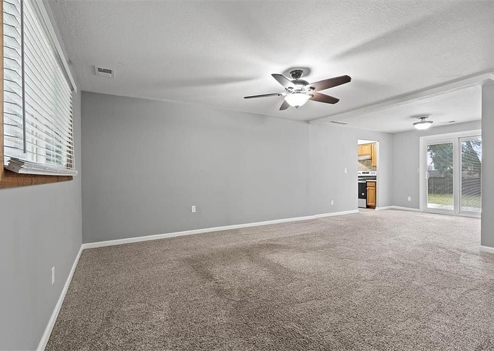 8723 Switzer St, Overland Park, KS 66214 Zillow
