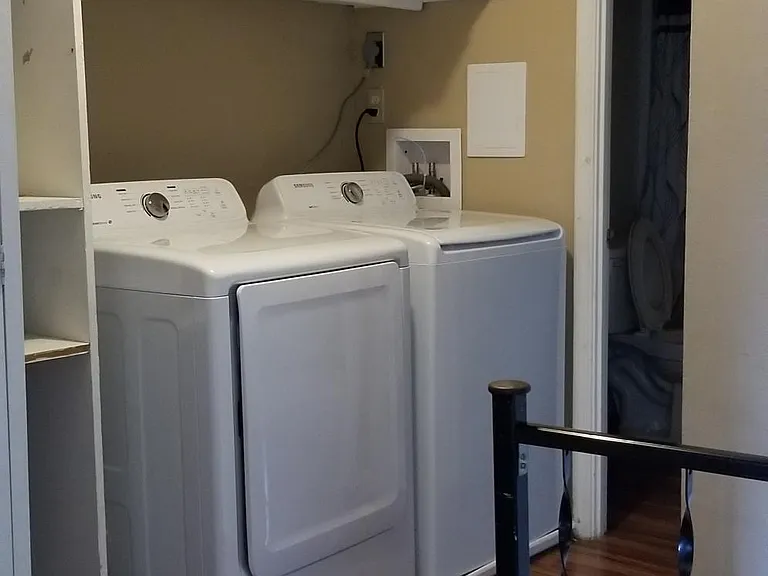 412 Rann Ct — Photo 15
