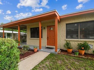 8711 N Renfrew Pl, Tampa, FL 33604