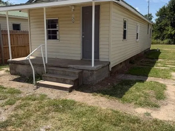 120 E Choctaw Ave, Holdenville, OK 74848