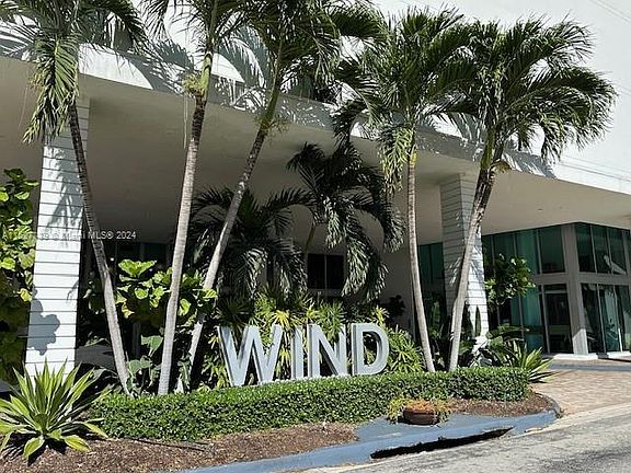 4th image of 350 S Miami Ave APT 708