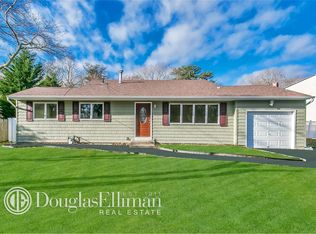 200 Terry Rd, Sayville, NY 11782