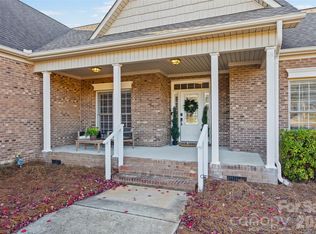 310 Clarendon Estates Dr, Clover, SC 29710