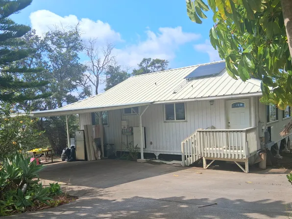 92-8221 Reef Pkwy, Ocean View, HI 96704