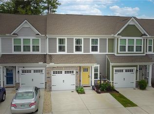 1621 Redwing Arch, Chesapeake, VA 23323