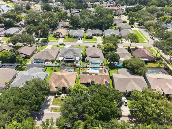 3720 TREELINE DRIVE, VALRICO, FL 33596