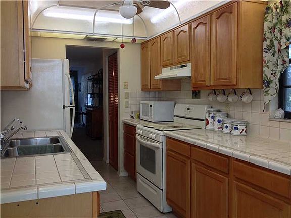 5th image of 5971 Terrace Park Dr N Unit 311