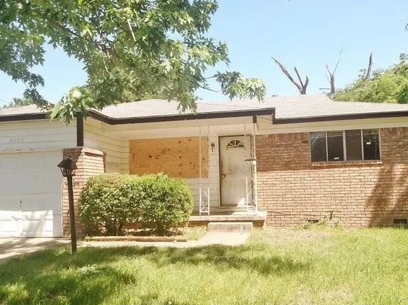 4549 E Woodrow Pl, Tulsa, OK 74115