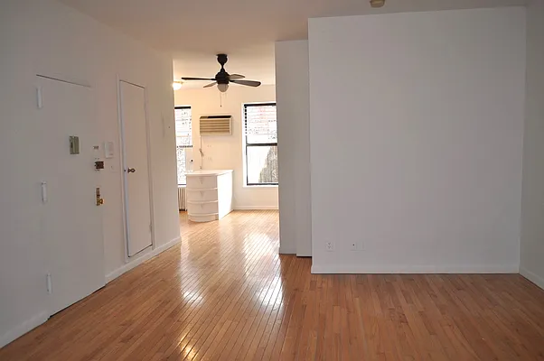 Rented by REAL New York | media 4