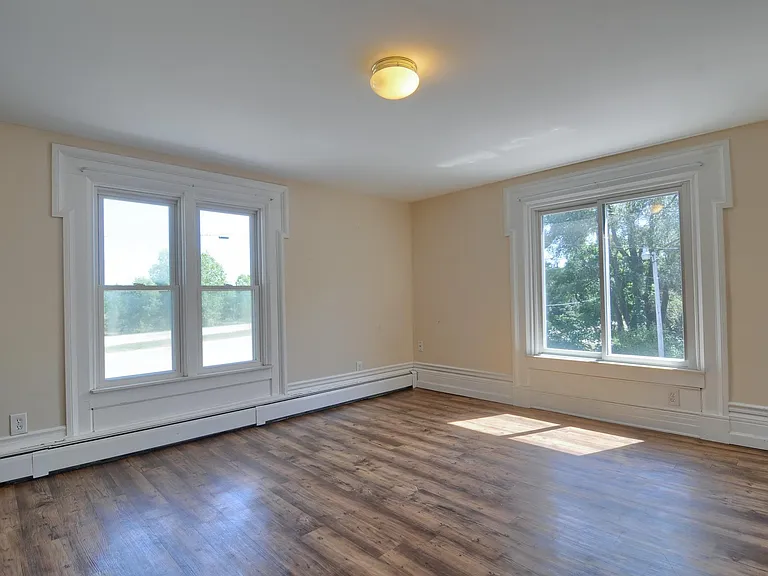 3501 Thomas Rd #4 — Photo 1