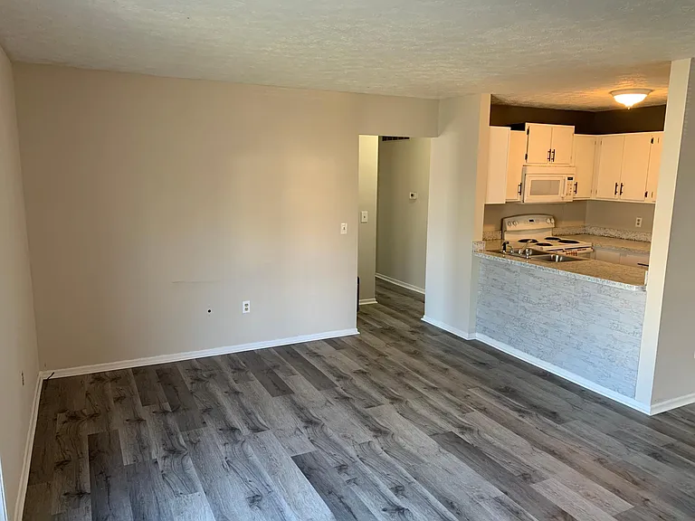 3329 Betty Ct #3329 — Photo 6