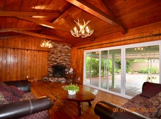 7044 Whitaker Ave, Van Nuys, CA 91406