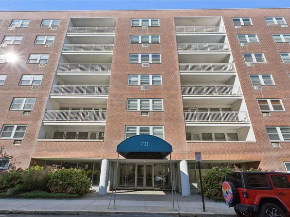 711 Shore Road #6G, Long Beach, NY 11561