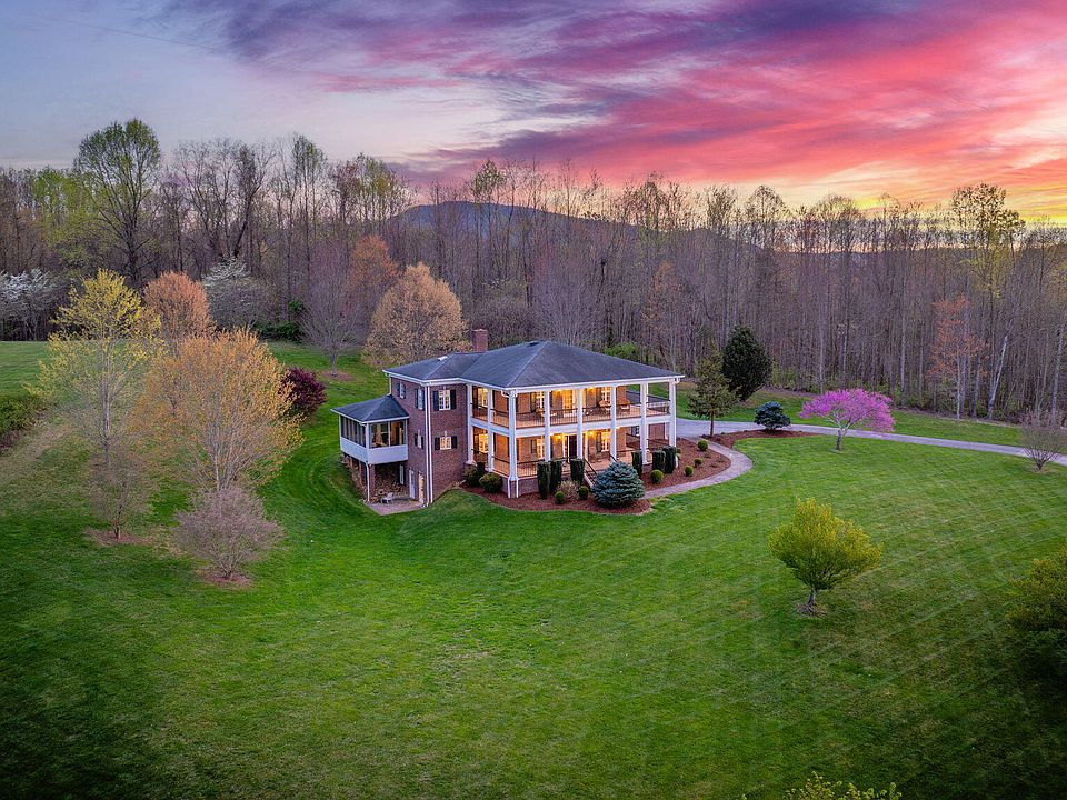 2606 Beechwood Dr, Elizabethton, TN 37643 | Zillow