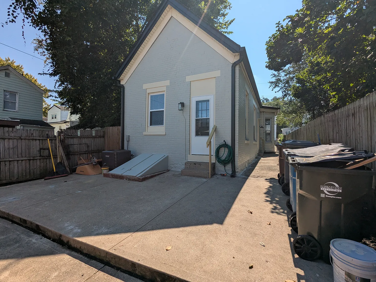 2 bed, 1031 sqft, $1,950 — Photo 4