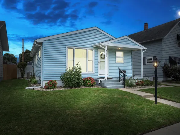 718 Carlton St, Mishawaka, IN 46544
