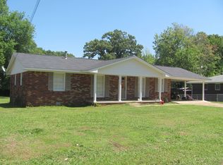 194 Highland Dr, Pontotoc, MS 38863