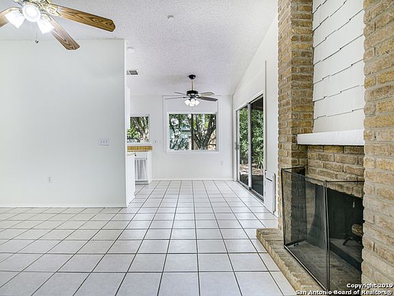 3rd image of 16362 Bitter Creek St