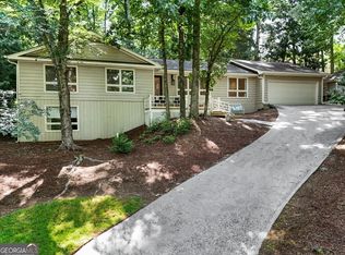310 Clear Creek Ct, Roswell, GA 30076