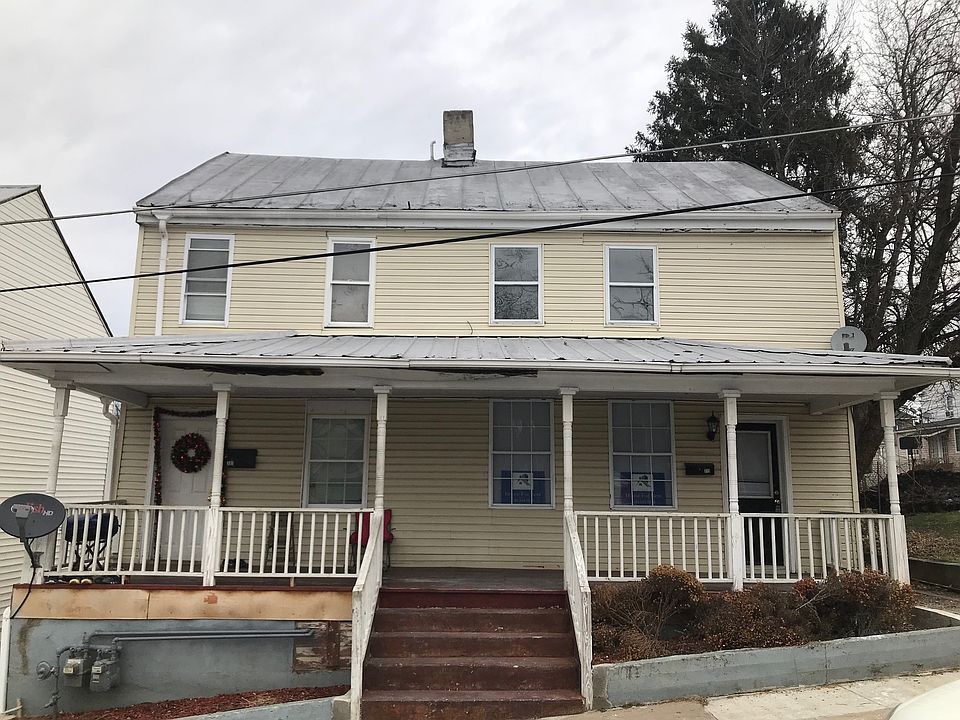 1st image of 313 Vicky Bullett St