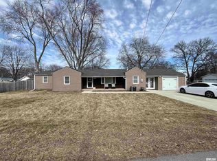 2001 W Calhoun Ave, Springfield, IL 62702