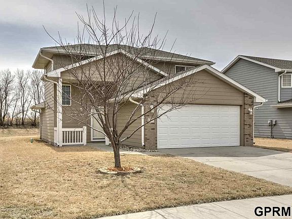3rd image of 1519 28th Ave