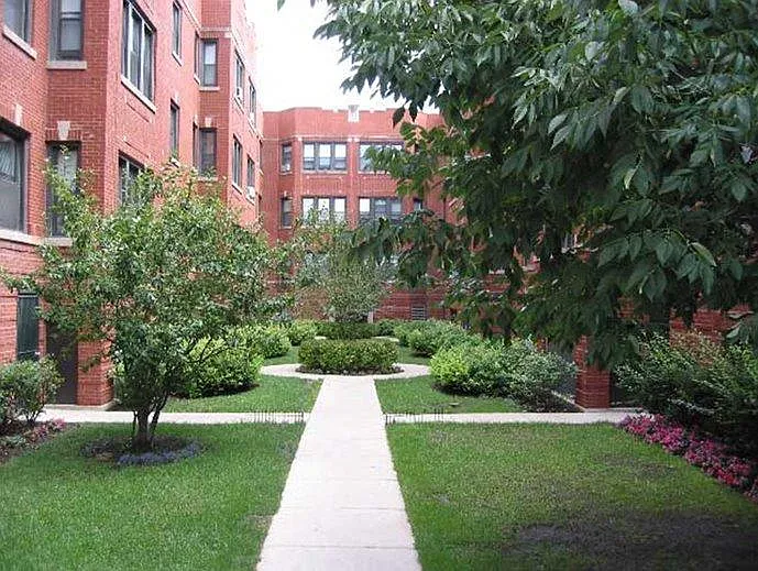 Lyndale Place