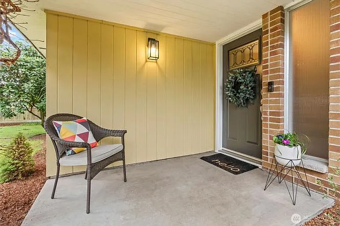 4 bed, 1680 sqft, $3,750 — Photo 2