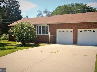 146 Victor Ave, Laurel Springs, NJ 08021