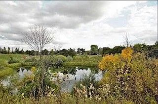 132 Calm Waters Cres — Photo 3