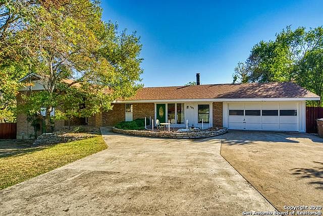 101 Hidden Hollow Dr Kerrville Tx 78028 Mls 1496798 Zillow