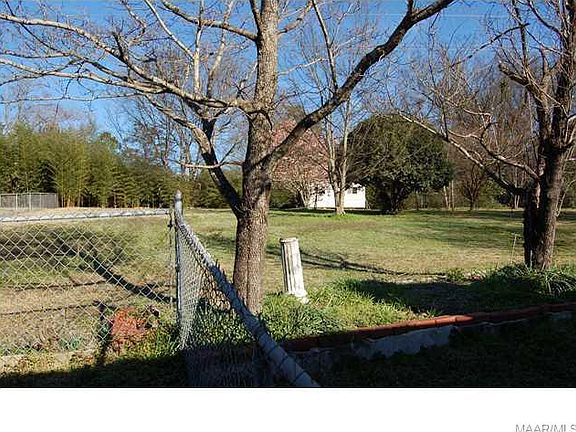 5th image of 533 Larkwood Dr