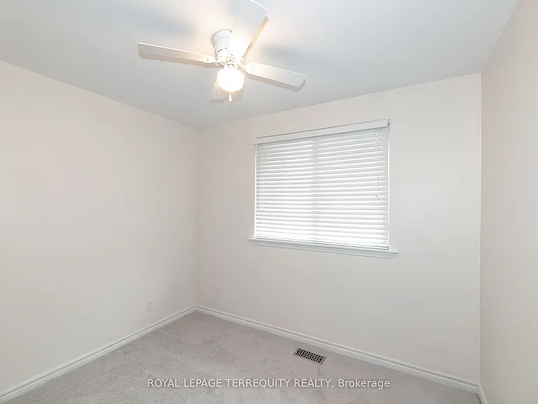87 Emperor St — Photo 11