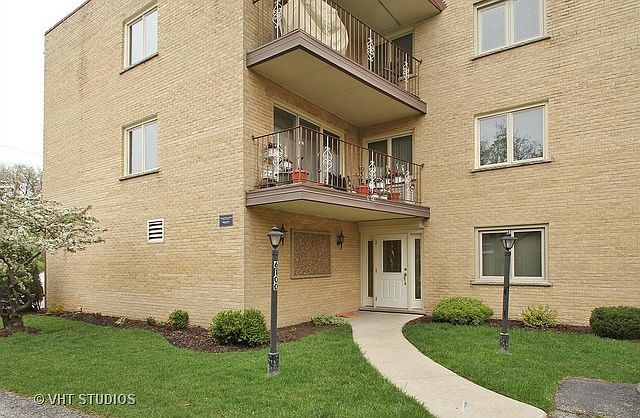 1st image of 6100 W Leland Ave