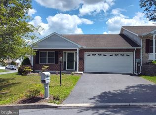 702 Fir Spring Dr, Waynesboro, PA 17268