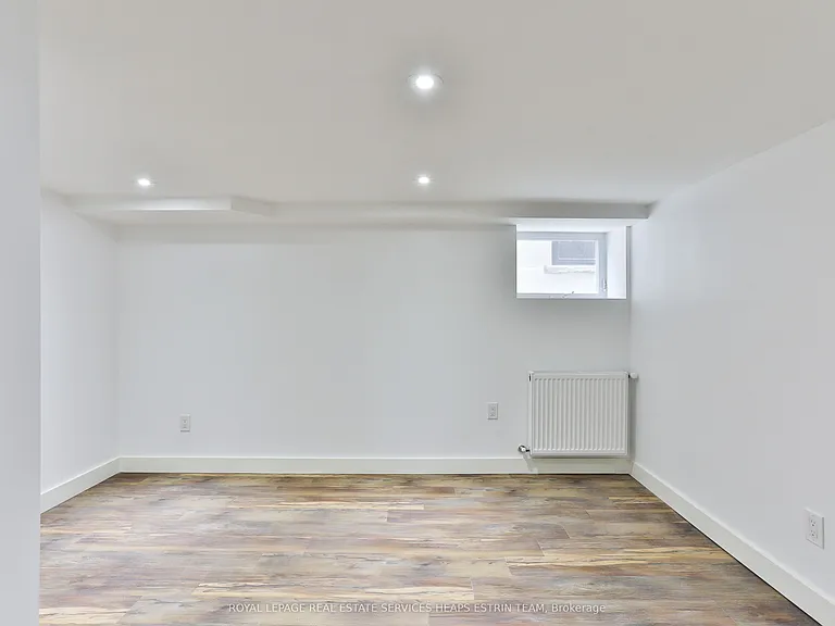 70 Concord Ave #LOWER — Photo 11