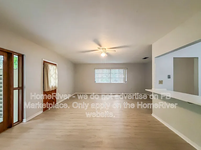 19531 Whispering Pines Rd — Photo 11