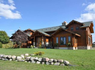 11980 Shaw Rd, Charlevoix, MI 49720