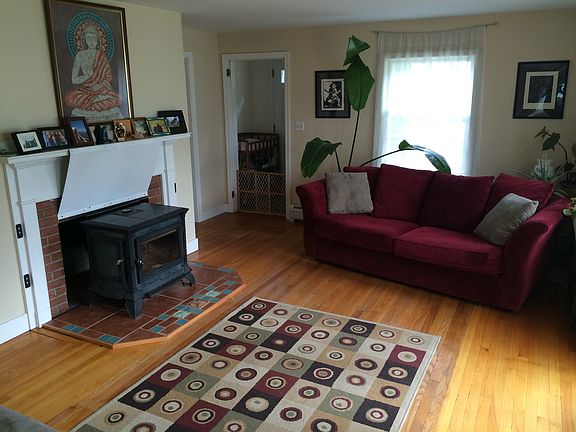 Living room with wood stove5