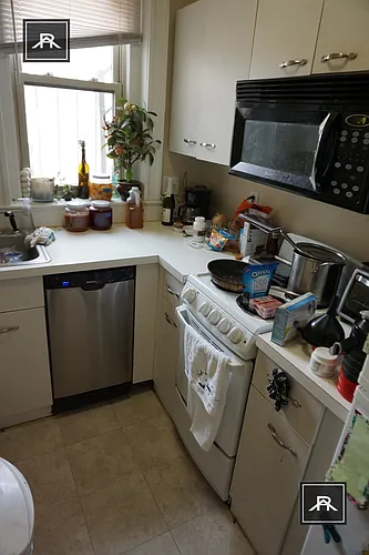 28 Sidlaw Photo 1