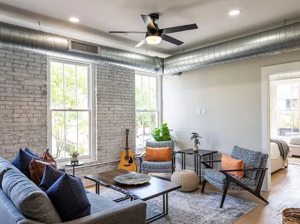 70 Carolina St #201, Charleston, SC 29403