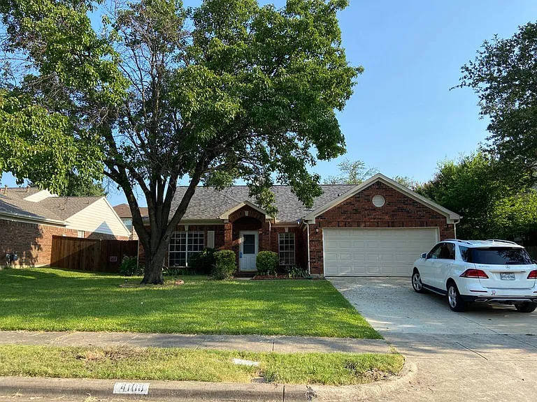 4108 Norcross Dr — Photo 1