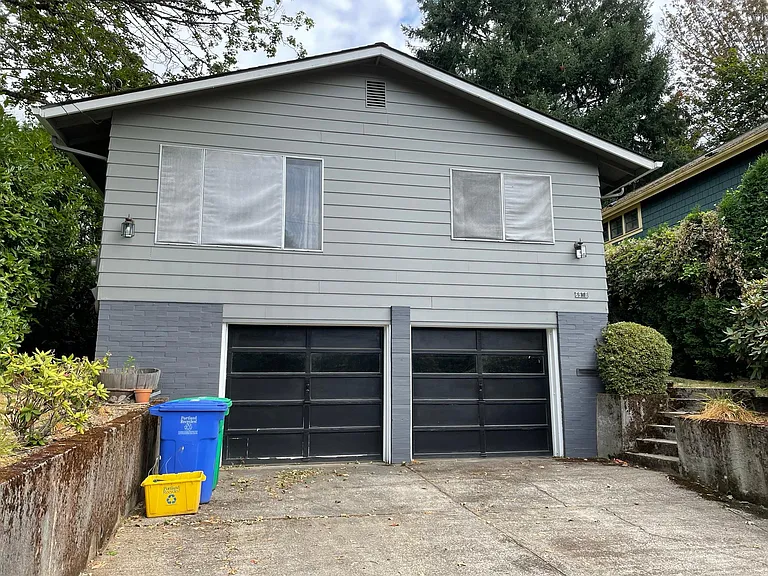 6908 SW 5th Ave — Photo 2