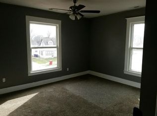 907 W Walnut St APT 2, Springfield, MO 65806