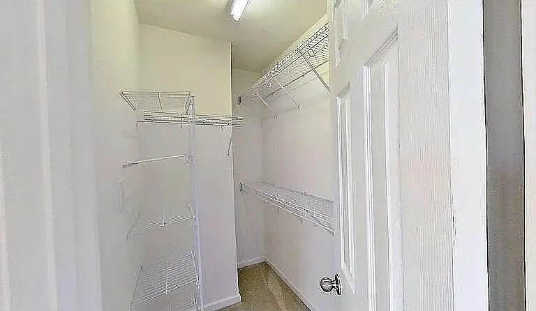 513 Village Loop Dr — Photo 15