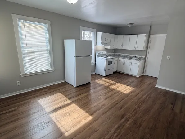 370 Dixwell Ave #B, New Haven, CT 06511