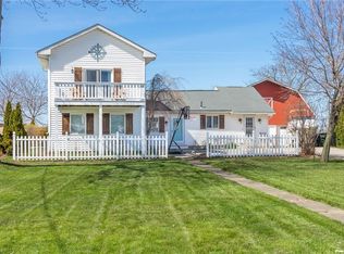 4247 Lake Rd, Sheffield Lake, OH 44054